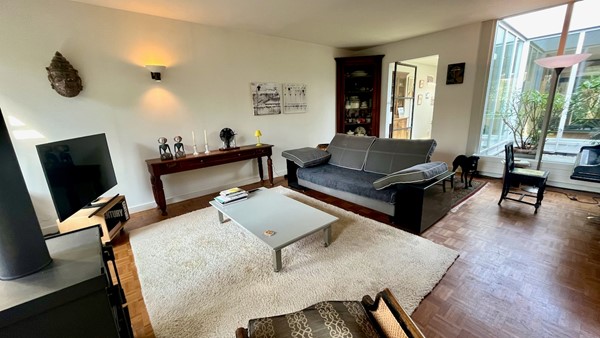 Medium property photo - Lange Beestenmarkt, 2512 ED The Hague